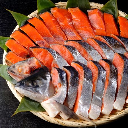 [ヤマノ]低温熟成 北洋紅鮭 甘塩1.8kg〜2.0kg