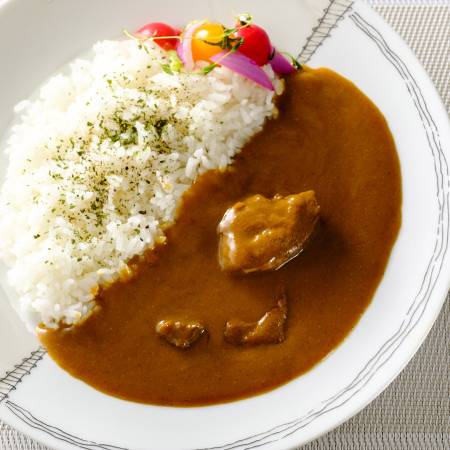 阿寒の森のエゾ鹿肉カレーセット