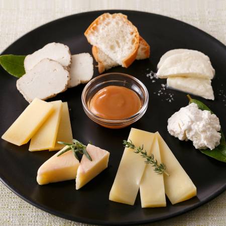 [チーズ工房白糠酪恵舎]セレクトチーズセットA「アミューズ」