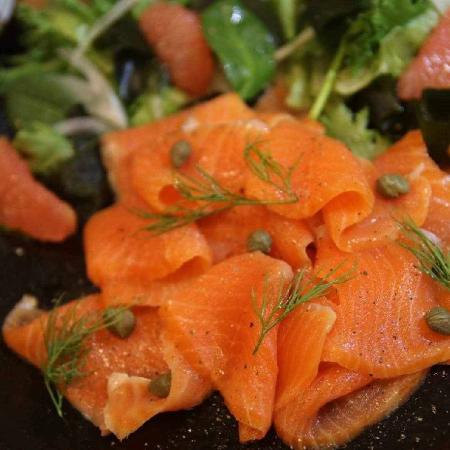 [菅原くんせい店]三陸スモークサーモンギフトセット