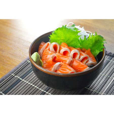 三陸産銀鮭お刺身用 サーモン1kg(6〜10p入)