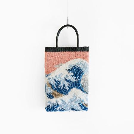 [KESENNUMA KNITTING]神奈川沖浪裏のニットバッグ