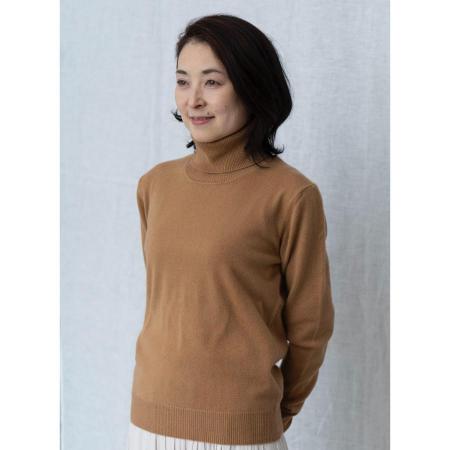 [SHIRATA KNITWORKS/白田のカシミヤ]タートルネックプルオーバー ベビーカシミヤ100%[度詰]キャメル(婦人S・M・L)