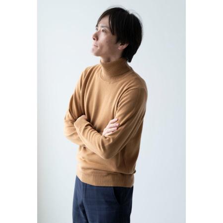 [SHIRATA KNITWORKS/白田のカシミヤ]タートルネックプルオーバー ベビーカシミヤ100%[度詰]キャメル(紳士LL)