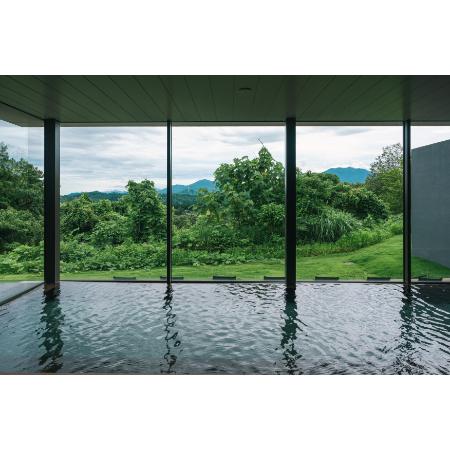 [Snow Peak FIELD SUITE SPA HEADQUARTERS]手ぶらで温泉&新潟の食材を愉しむ守門岳コース ペア