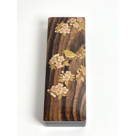 [うるしアートはりや]目白に桜蒔絵黒柿小箱