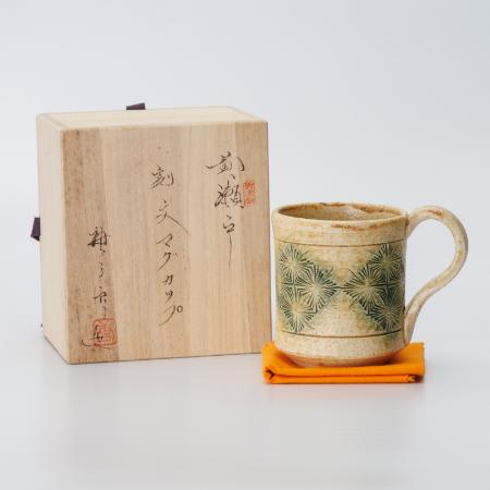 [唐三郎窯]瀬戸焼 加藤唐三郎 黄瀬戸刻文マグ