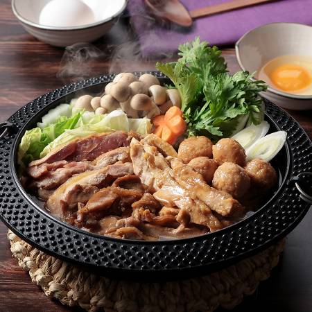 [デリカ食品工業]「名古屋コーチン」すき焼きたれセット4〜5人前