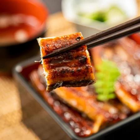 "木曽三川うなぎ“鰻長蒲焼130g×2枚