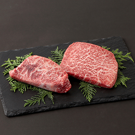 [小島食品/澤井牧場]A4等級以上「近江牛」赤身ステーキ用2種セット(イチボ・モモ)各150g(計300g)