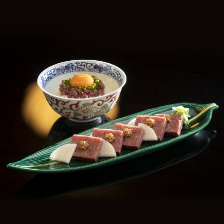 [京都吉兆]「黒毛和牛コンビーフ・焼ソーセージ詰合せ」計300g