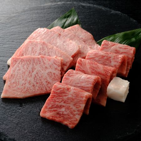 亀岡牛肉特選焼肉用(ロース)500g