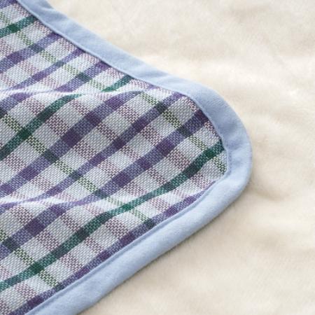 [DAKS/ダックス]ハウスチェック リバーシブルひざ掛け(化粧箱入り)ブルー