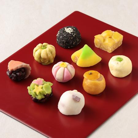 [大黒屋丹治]季節の上生菓子と季節の朝生菓子の詰合せ