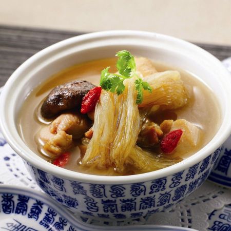 [北京高松]「オリーブ地鶏とフカヒレの蒸しスープ」2人前