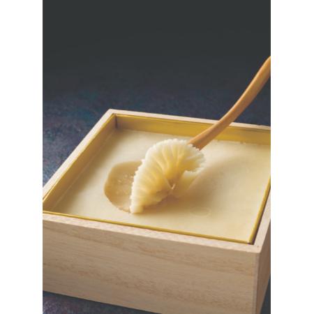 [九州蜂の子本舗]国産極箱みつ400g