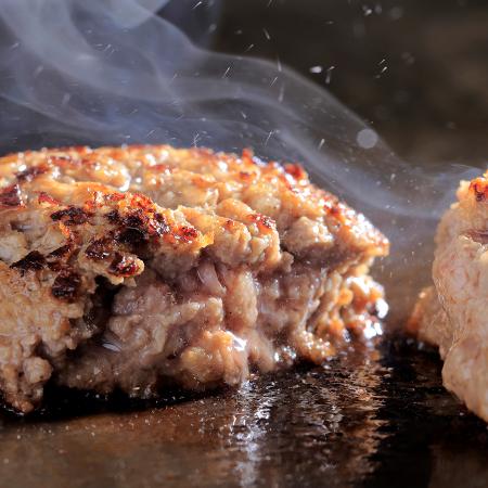 [てっぱん焼き‐作 ]おおいた和牛ハンバーグステーキ180g×4